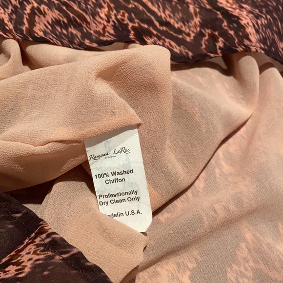 Chiffon rose colored abstract print maxi dress - Picture 4 of 5